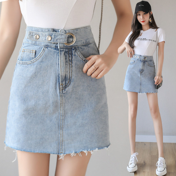 Laisvas moteriškas džinsinis sijonas su diržu ir kišenėmis