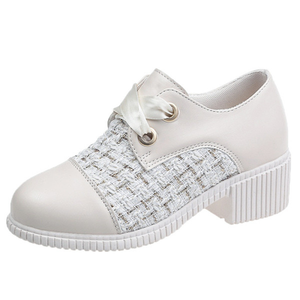 Alkalmi női cipő szatén fűzővel