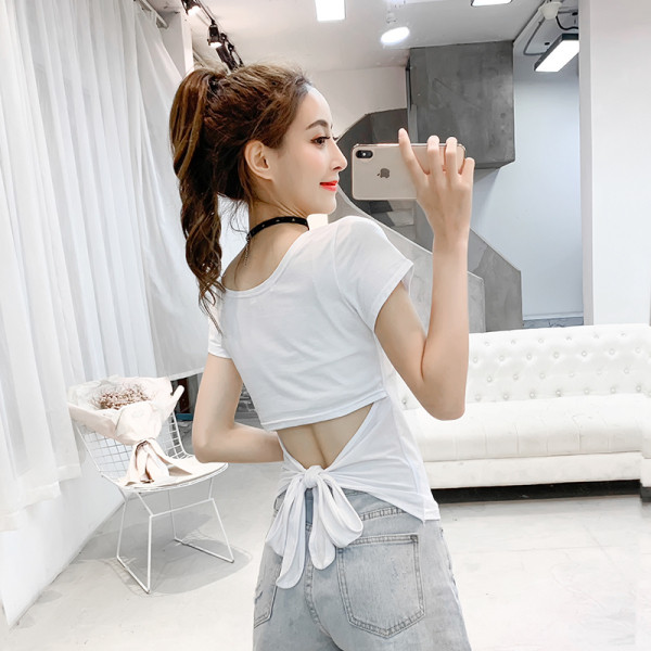 Модерна дамска тениска с връзки и къс ръкав