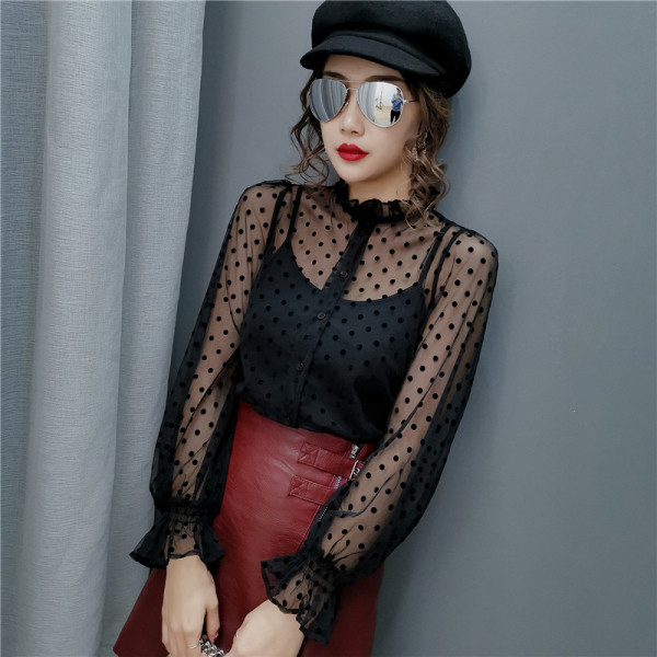 Moderns sieviešu punktveida krekls ar pogām un tilla piedurknēm