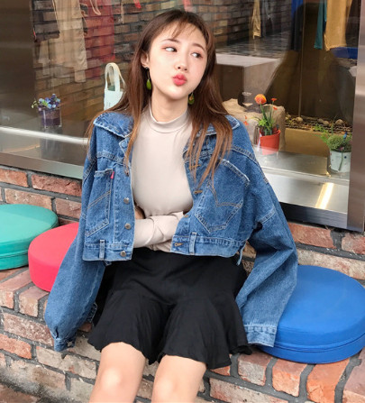 Jacheta denim model nou - model scurt lat