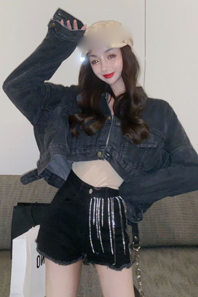 Jauna modeļa melna džinsa jaka - īss plats modelis