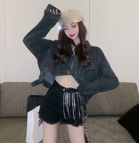 Jauna modeļa melna džinsa jaka - īss plats modelis