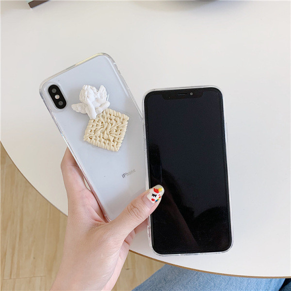 Husa transparenta cu element inger 3D pentru iPhone XS - doua modele