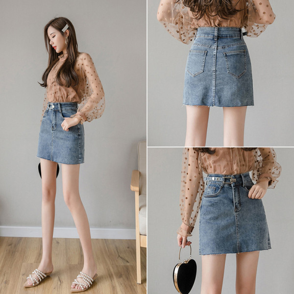 Γυναικεία καθημερινή κοντή φούστα  με μεταλλική διακόσμηση