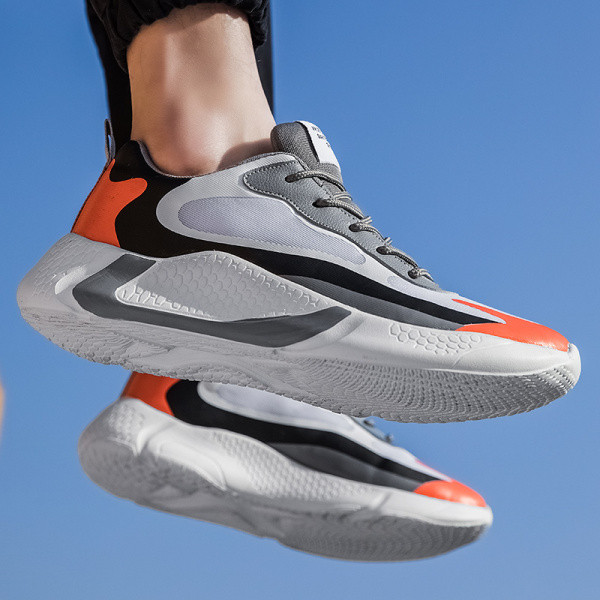 Vīriešu ikdienas kedas ar plakanām zolēm un mežģīnēm