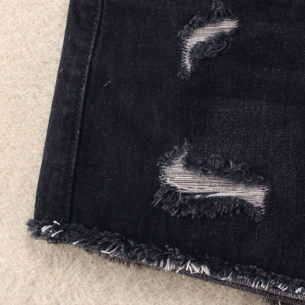 Ежедневни дамски къси панталони със скъсани мотиви и висока талия