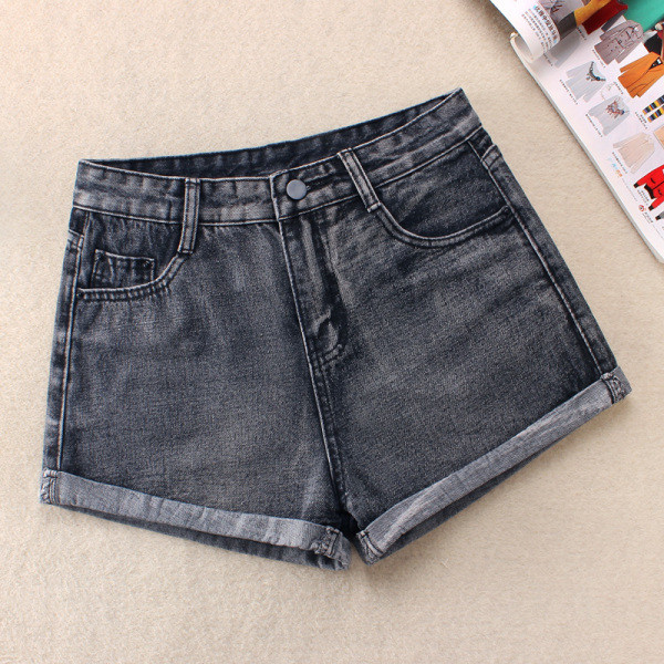 Нов модел къси дамски дънкови панталони - ретро стил