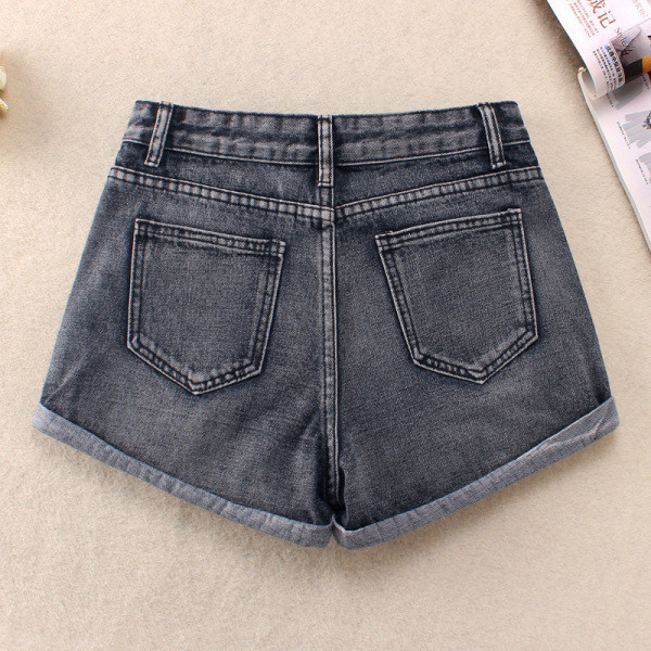 Нов модел къси дамски дънкови панталони - ретро стил