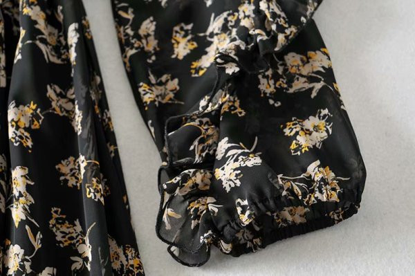 Γυναικείο φόρεμα με φλοράλ πριντ με βολάν 