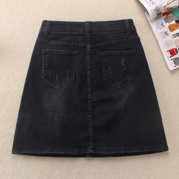 Γυναικεία μαύρη τζιν φούστα με ψηλή μέση σε ρετρό στυλ