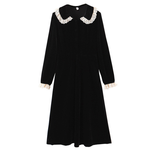 Gara samta kleita ar mežģīnēm retro stilā