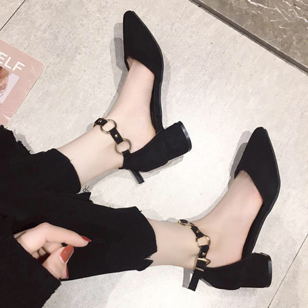 Velúr női szandál eco velúr - hegyes modelltől