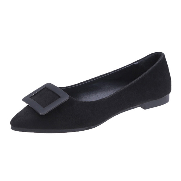 Zamšādas sieviešu apavi ar plakanu zoli un sprādzi