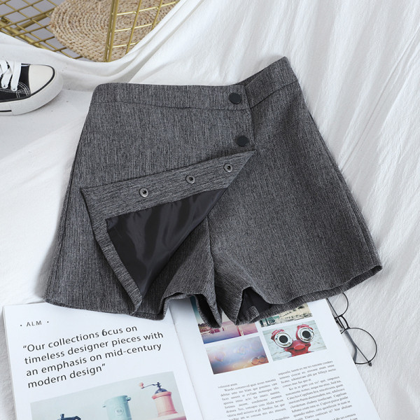 Moderna ženska suknja-hlače na gumbe i visokog struka