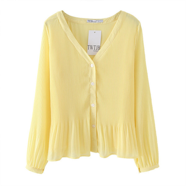 Naujo modelio pavasariniai marškinėliai su V formos iškirpte plataus modelio