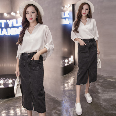 Aktuāli sieviešu džinsa svārki ar kabatām un šķēlumu