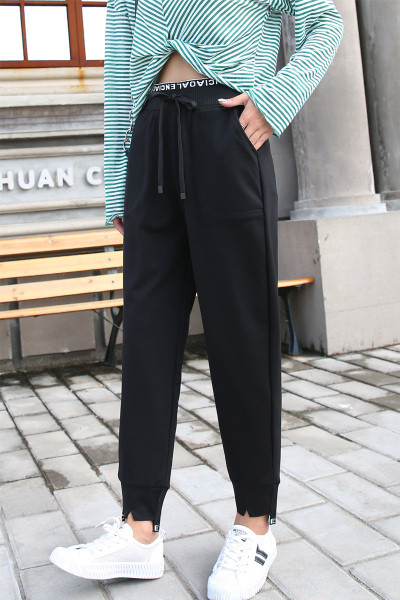 Καθημερινά γυναικεία παντελόνια με ελαστική μέση και τσέπες