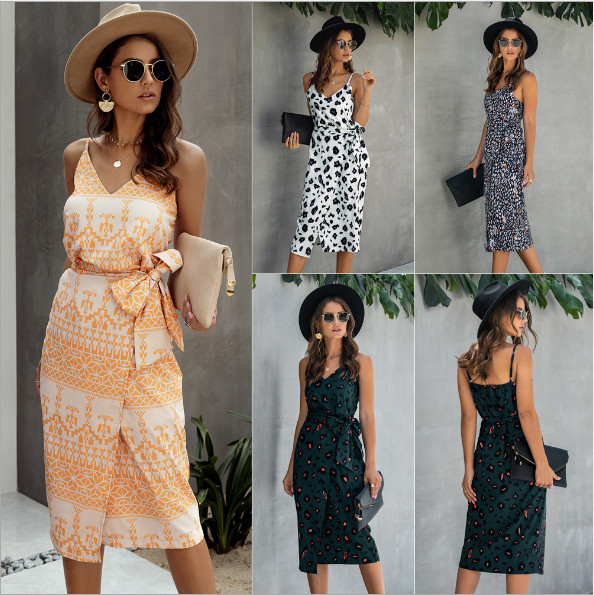 Ikdienas sieviešu kleita ar plānām lencēm un jostu vairākās krāsās