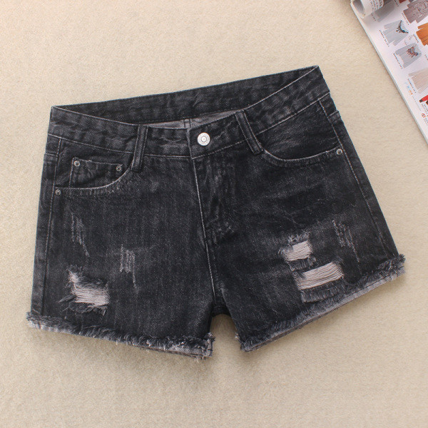 Lezser női farmer rövidnadrág szakadt motívumokkal