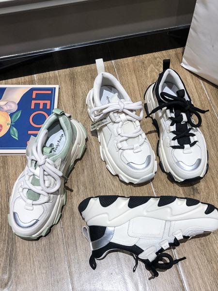 Καθημερινά κομψά αθλητικά γυναικεία  παπούτσια με σκληρή σόλα και κορδόνια