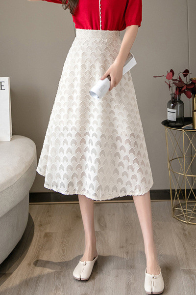 Ležerna ženska suknja visokog kroja u struku