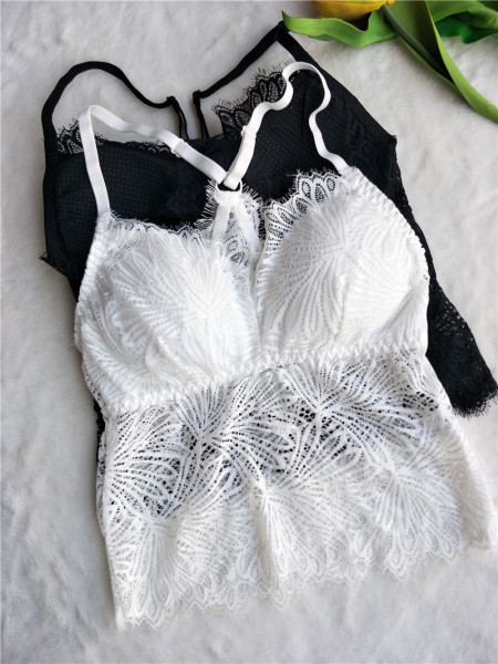 Γυναικείο αμάνικο από δαντέλα με λεπτούς ιμάντες ώμου