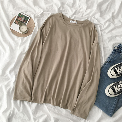 Γυναικεία μπλούζα καλσικό μοντέλο με στρογγυλή λαιμόκοψη