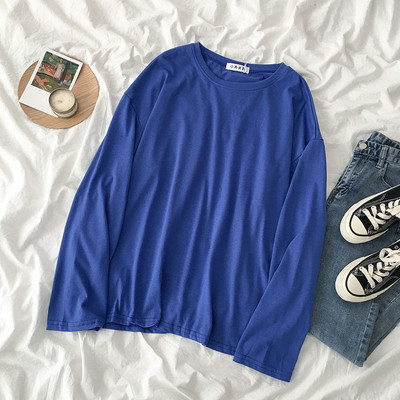 Γυναικεία μπλούζα καλσικό μοντέλο με στρογγυλή λαιμόκοψη