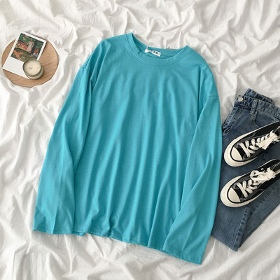 Γυναικεία μπλούζα καλσικό μοντέλο με στρογγυλή λαιμόκοψη