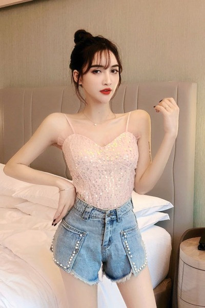 Νέο μοντέλο γυναικείο μπλουζάκι με τούλι και πούλιες