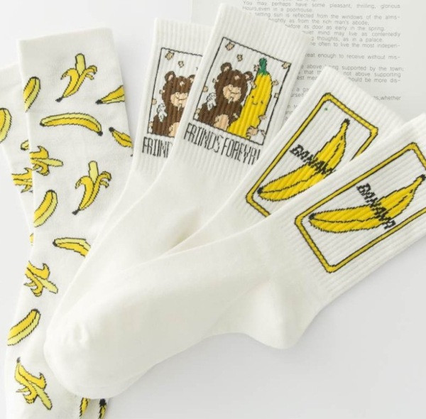 Ежедневни дълги бели чорапи с апликация 