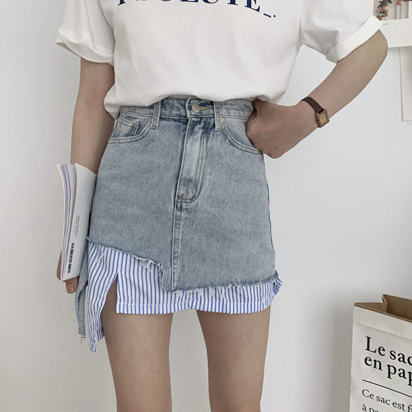 Нов модел дамска дънкова пола със раирани части и скъсани мотиви