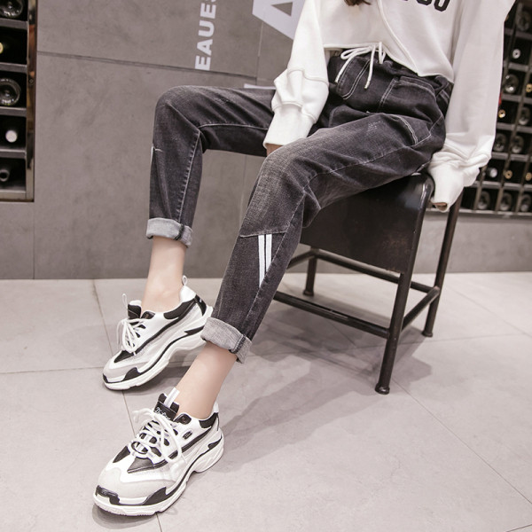 Alkalmi női farmer fűzős és zsebes