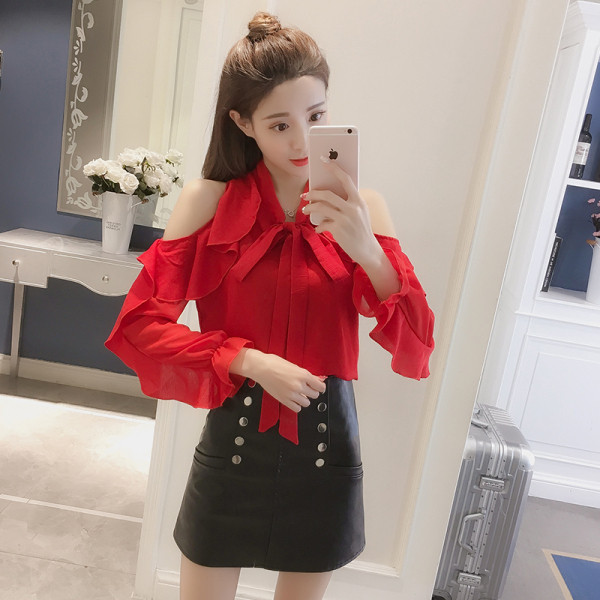 Modern női ing gallérral, szalaggal és kivágásokkal