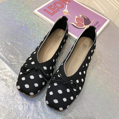 Tavaszi női alkalmi cipő, pöttyös lapos talppal