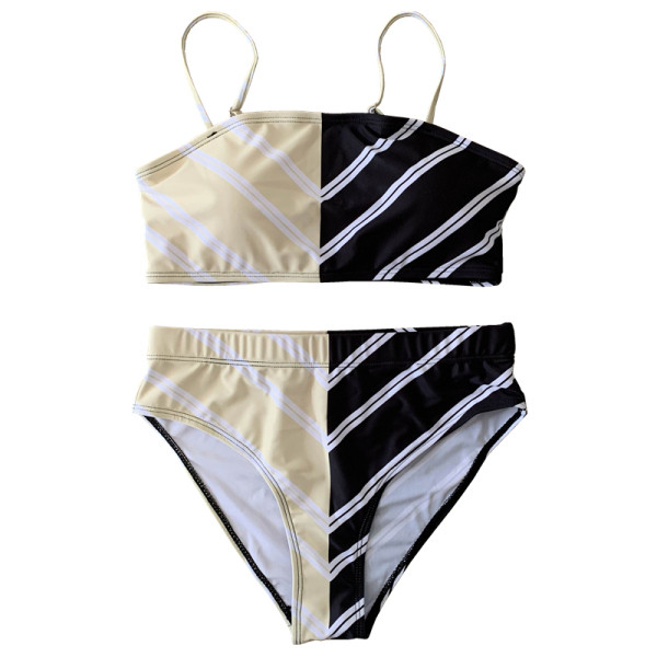 Moderns divdaļīgs peldkostīms ar biksēm ar augstu jostasvietu