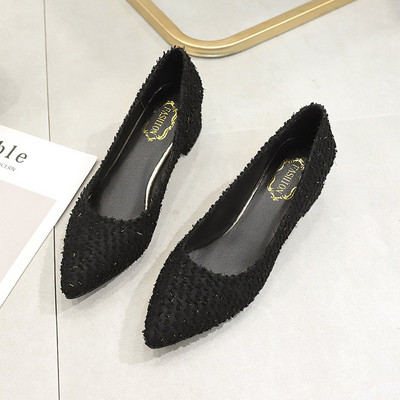 Модерни дамски обувки с дебел ток 