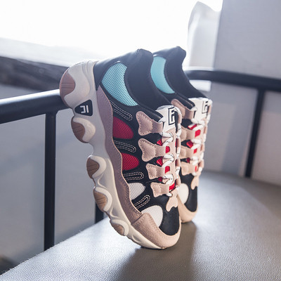 Спортно-ежедневни  пролетни маратонки с груба подметка 