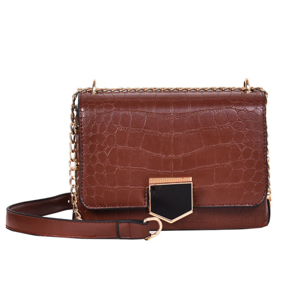 Eko bőrből készült alkalmi női táska hosszú füllel, fém rögzítéssel