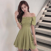 Rochie de damă decupată cu mâneci căzute