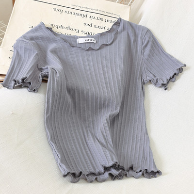 Sieviešu ikdienas blūze ar īsām piedurknēm un ovālu kakla izgriezumu