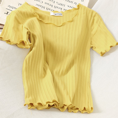 Sieviešu ikdienas blūze ar īsām piedurknēm un ovālu kakla izgriezumu