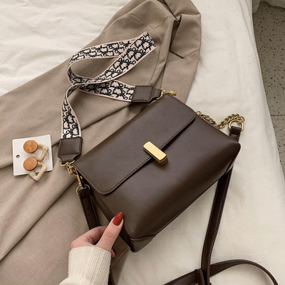 Modern női táska eko bőrből, két fogantyúval