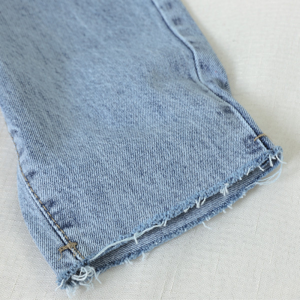 Sieviešu ikdienas garie džinsi ar augstu vidukli - plats modelis