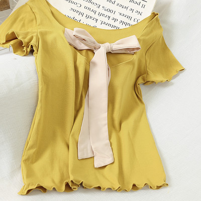 Moteriški laisvalaikio marškinėliai trumpomis rankovėmis ir kaspinu