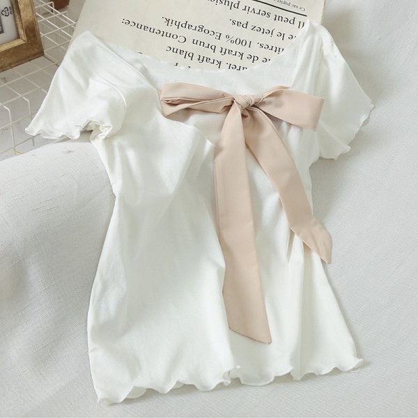 Moteriški laisvalaikio marškinėliai trumpomis rankovėmis ir kaspinu