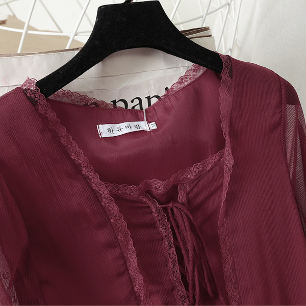 Sieviešu ikdienas kleita ar 3/4 piedurknēm un kaklasaites