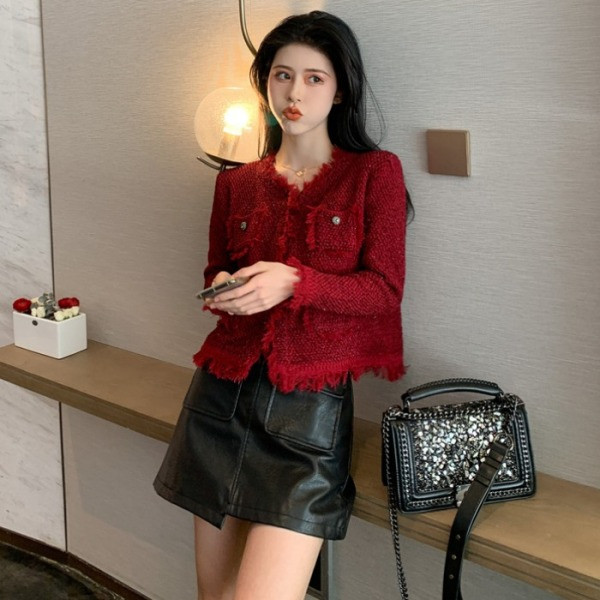 Retro női rövid kabát zsebekkel