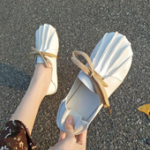 Ежедневни дамски кожени обувки с равна подметка и връзка